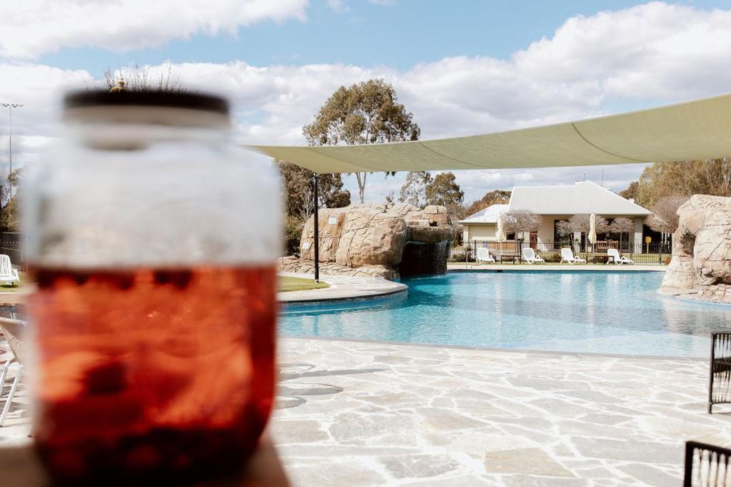 Tindarra Resort Moama Luaran gambar