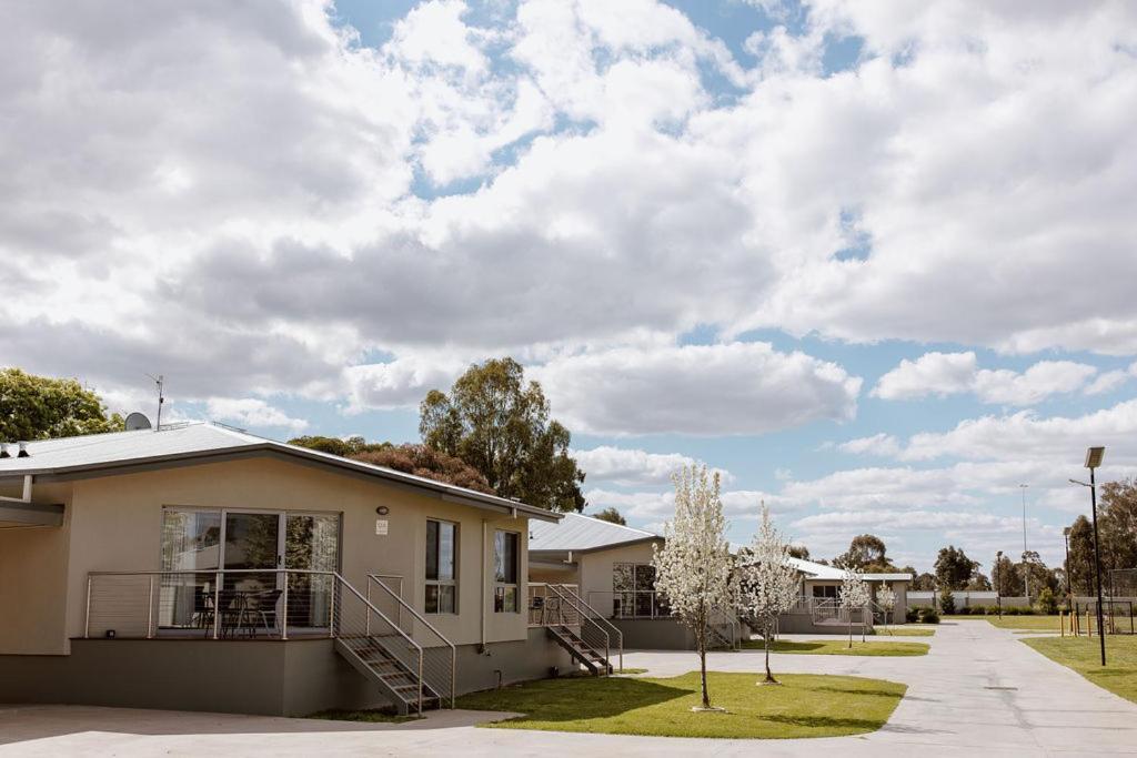 Tindarra Resort Moama Luaran gambar